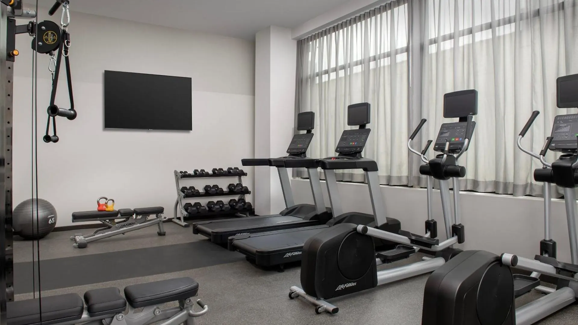 Residence Inn By Marriott New York Queens 酒店
