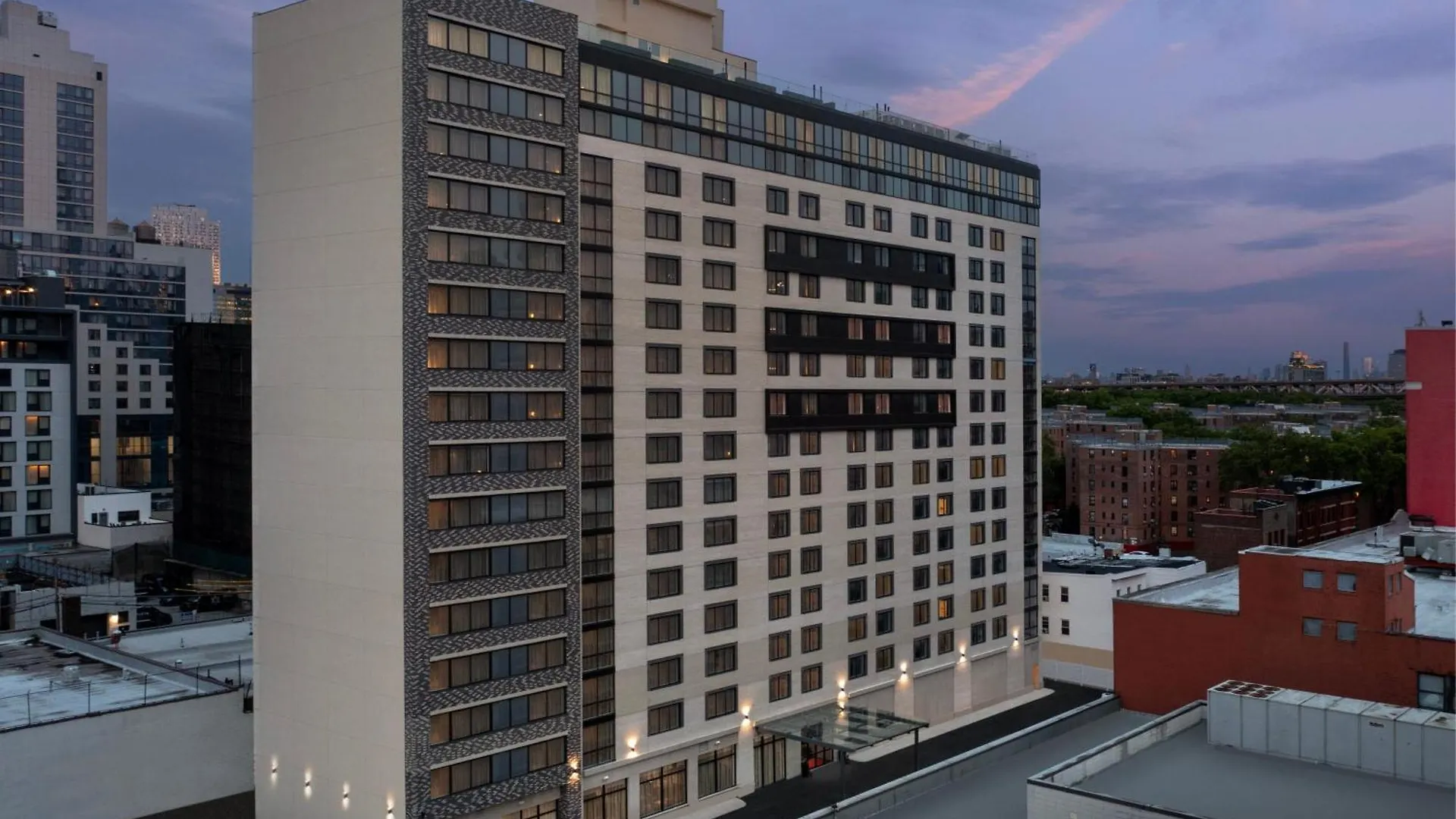 Residence Inn By Marriott New York Queens